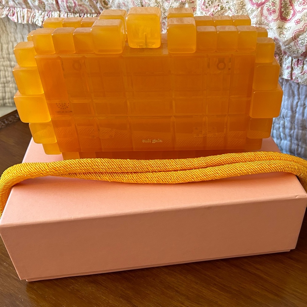 Cult Gaia Eden Clutch